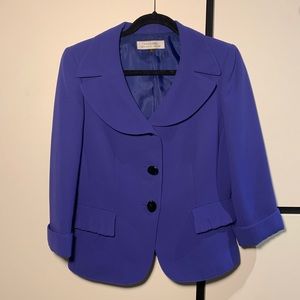 Tahari Arthur S. Levine blue women’s blazer